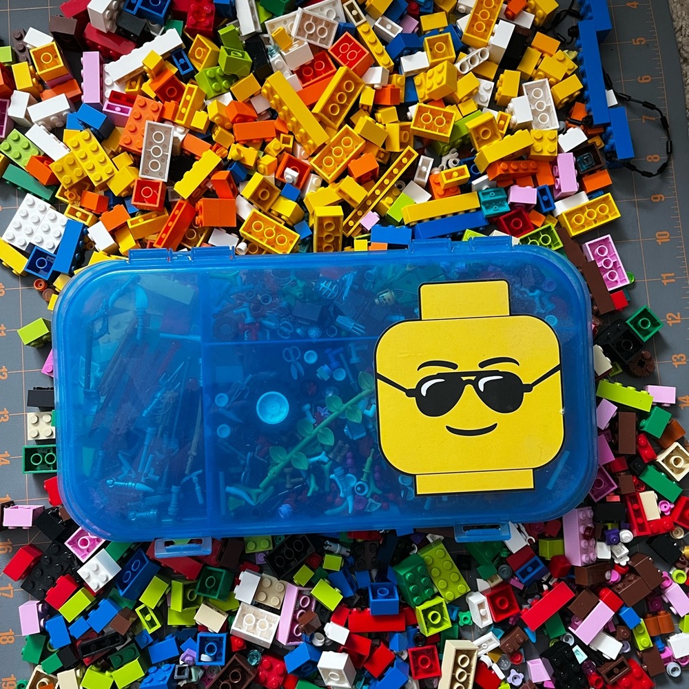 Lego Multicolor Building Blocks Set w/ container